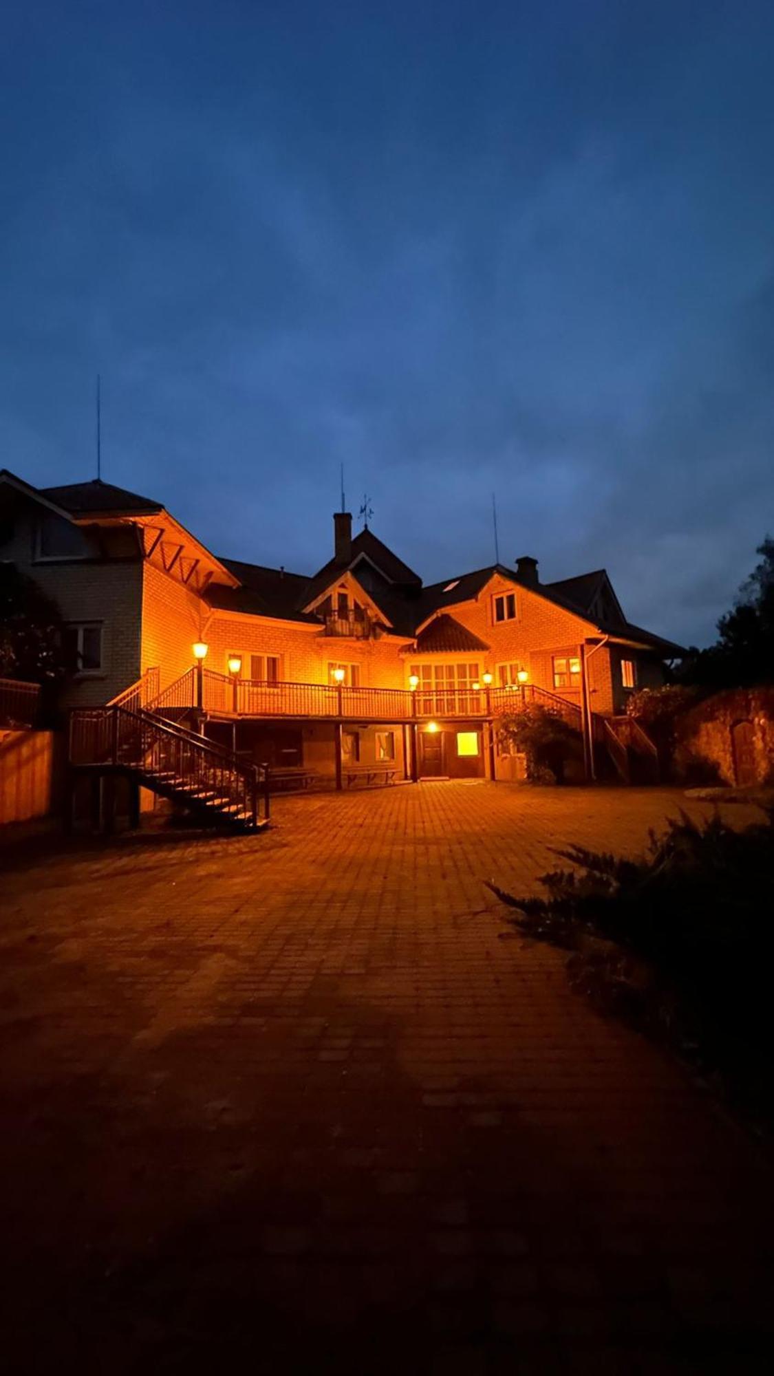 Grand Elion Hotel เรเซกเน ภายนอก รูปภาพ